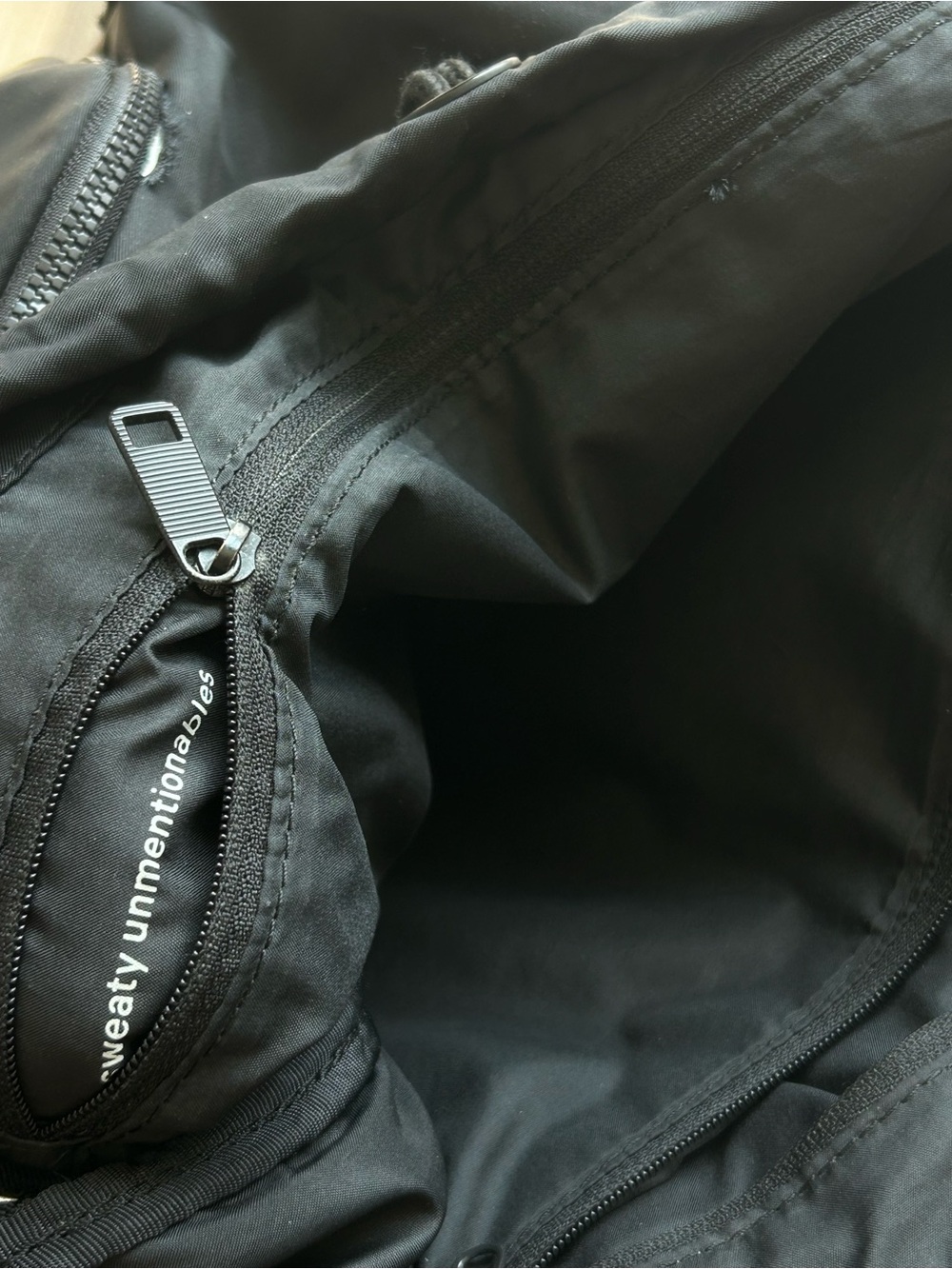 Lululemon Carry Onward Rucksack - Picture 11 of 12